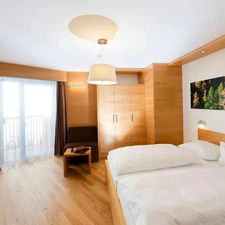 Отель Naturhotel Tandler 4*